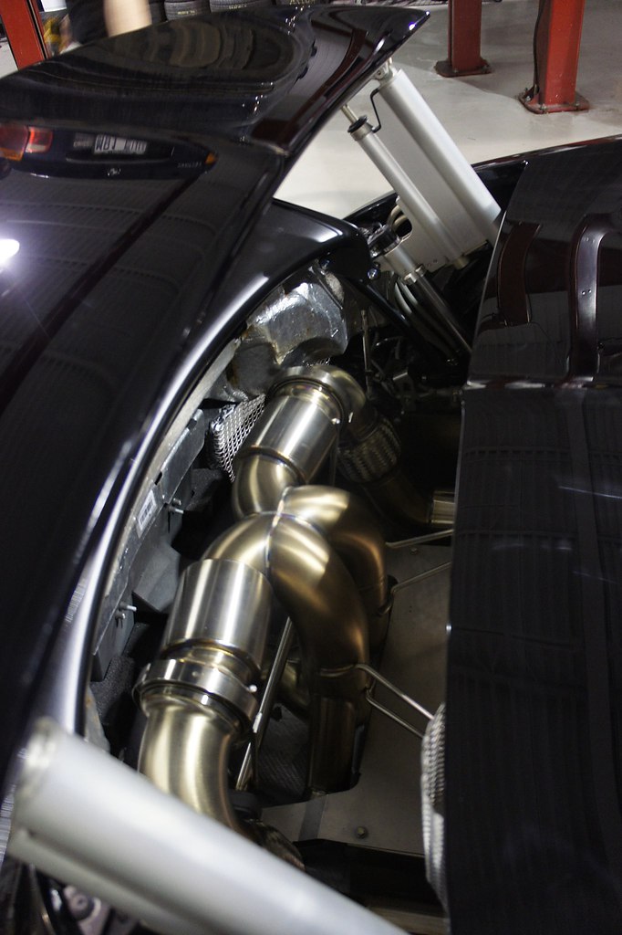 Bugatti Veyron By Custom Rides 1500 HP - 7