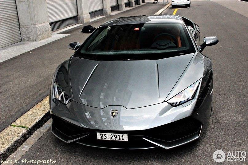 Lamborghini Huracan.  -  V10 (5204 )  - 610 .. @ 8.000 rpm . ... - 2