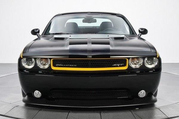 Dodge Challenger SRT8 392 by Penske Racing.: V8 392 c.i. (6425 .): 507 .. / ... - 2