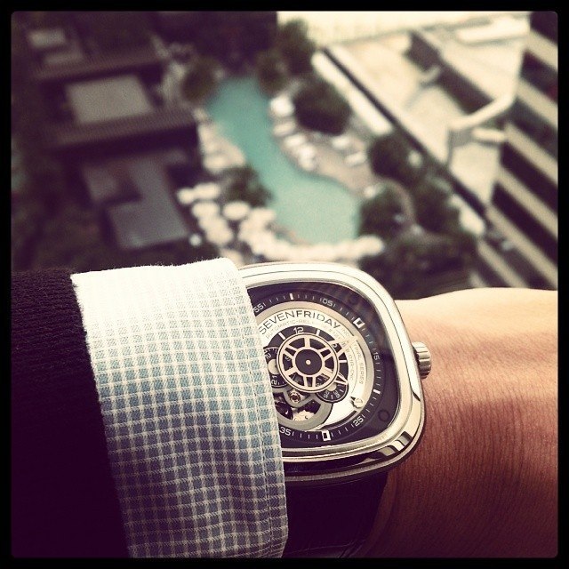  SevenFriday     ,   .      ... - 7