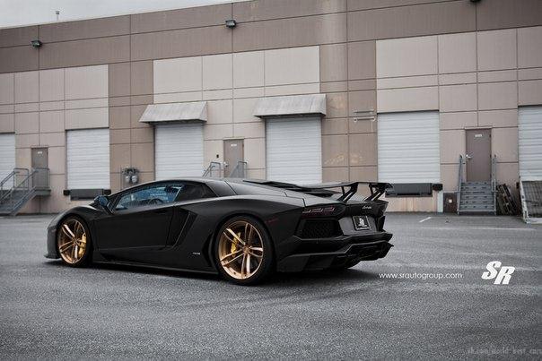 Lamborghini Aventador on PUR AERO RS07 Wheels. - 3