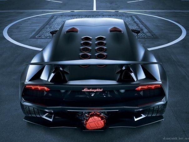 Lamborghini Sesto Elemento - 7