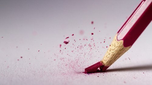 Мы все как карандаши . Каждый рисует свою судьбу. Кто-то ломается, кто-то тупит, а кто-то ...