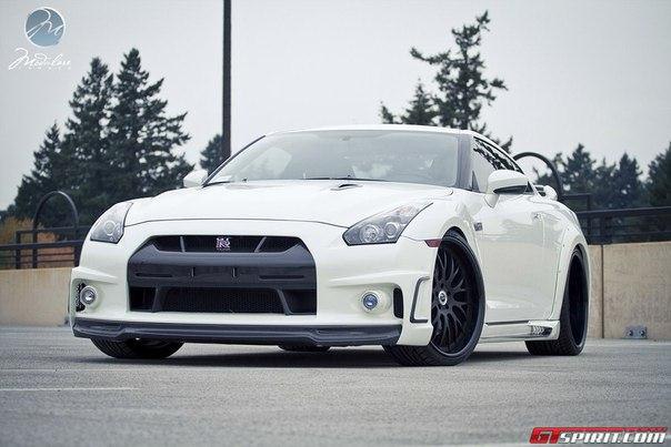 Nissan GT-R by Wald