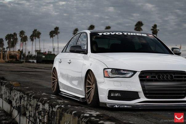 Audi S4 Vossen - 5
