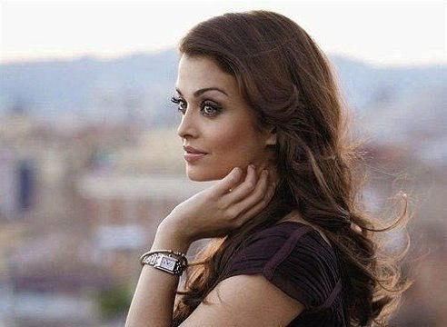 Хорошо, что есть время, расстояние и трудности. Именно они дают понять, кто любит, кто дружит, а кто ...