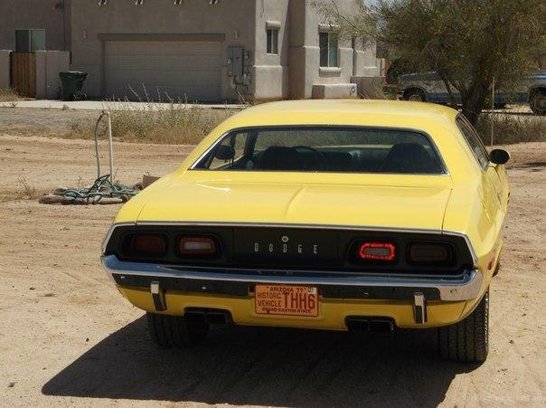 Dodge Challenger '1974 - 4