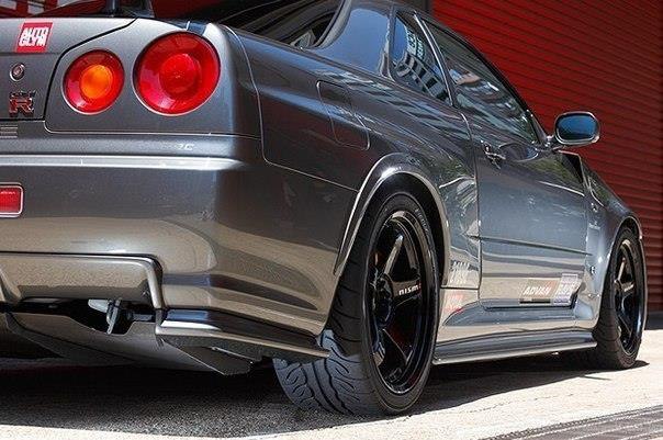 Nismo Nissan Skyline GT-R R34 Z-Tune - 2