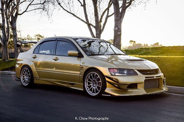 Mitsubishi Lancer Evolution - 2