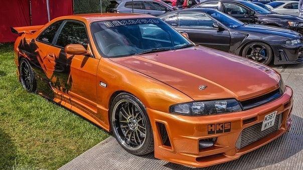 Nissan Skyline GT-R R33