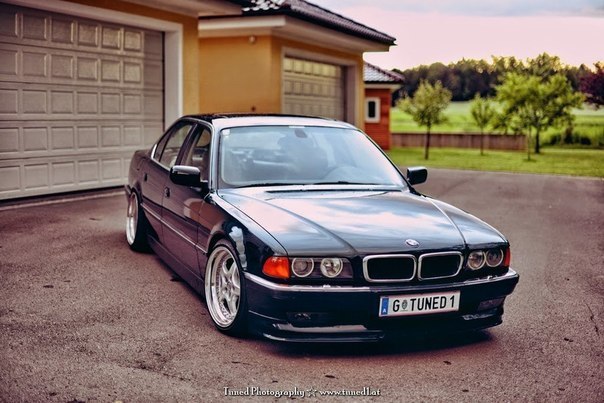 #BMW E38 728i