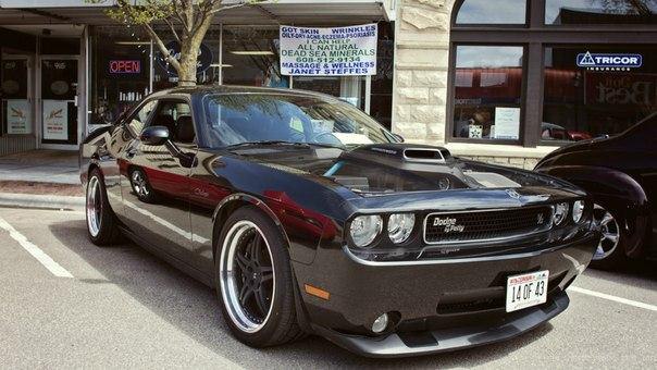 Dodge Challenger