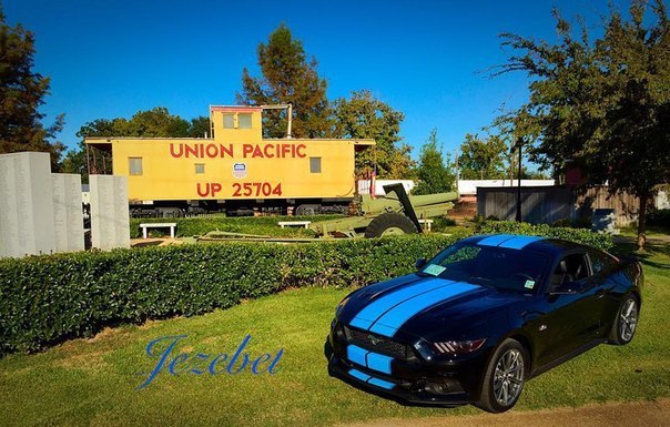 Ford Mustang GT Fastback - 7