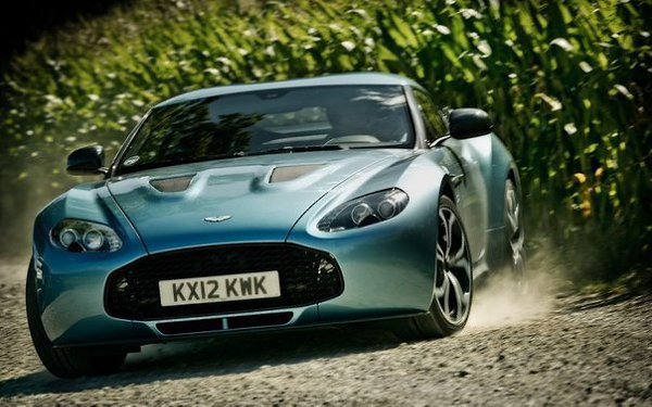 Aston Martin V12 Zagato.: 5935 3: 510 .. : 570 :  ... - 2