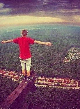 Самое главное в жизни — это желание. Вы можете достичь всего, чего хотите, перед вами лежит целый ... - 4
