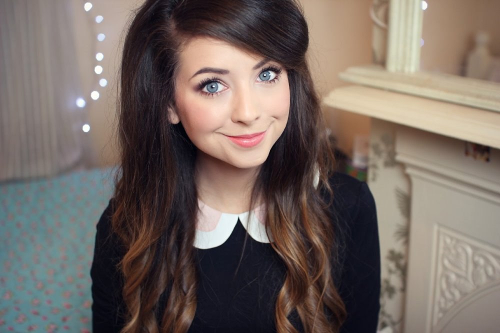 : Zoe.: Sugg : 28.03.1990  :  : , ... - 7