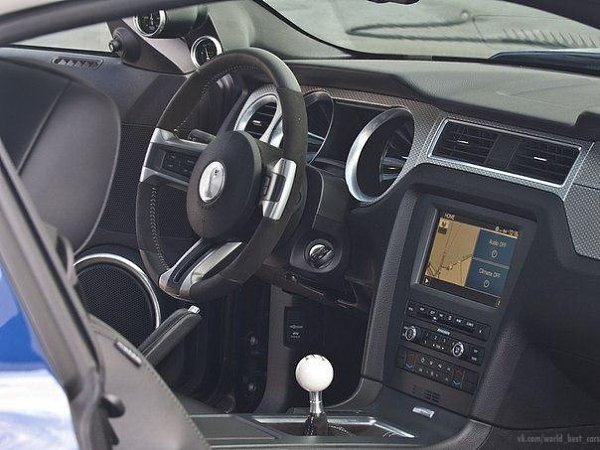 Shelby 1000.Мощность: 1000 л.с.Крутящий момент: 1016 НмПривод: заднийМаксимальная скорость: 350 ... - 6
