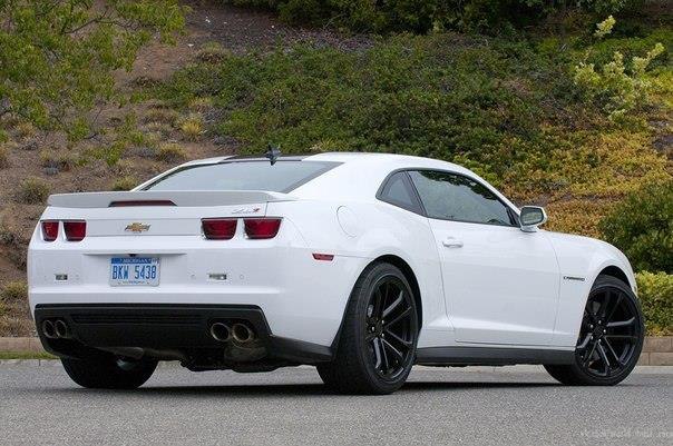 Chevrolet Camaro ZL1.: V8 6.2: 550 ..  746  0-100 3.9 ... - 2