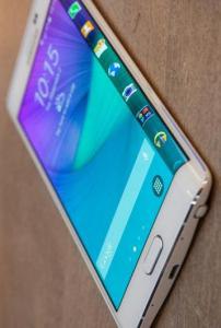 Samsung      Galaxy Note Edge ...