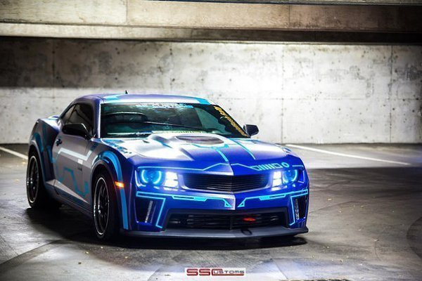 Chevrolet Camaro SS. - 5