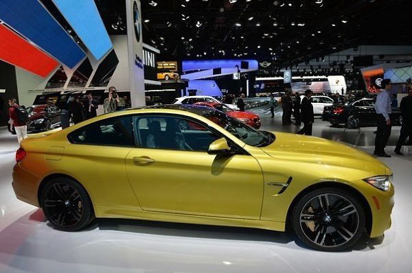 BMW M4 Coupe.: 2979 : 431 .. : 550  :  6 ... - 2