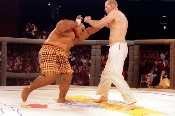 ЗНАЕТЕ ЛИ ВЫ, ЧТО: Жерар Гордо - дрался в первом бою за всю историю UFC, ударом ноги выбил зубы ...