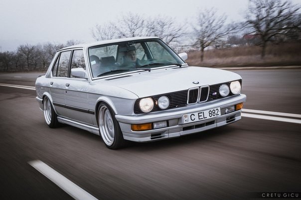 BMW M535i E28