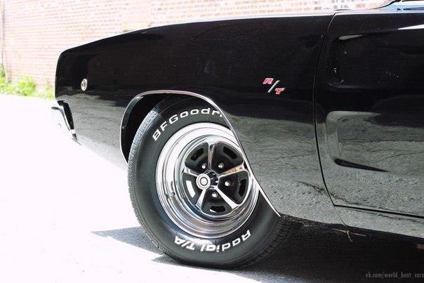 1968 Dodge Charger R/T - 4