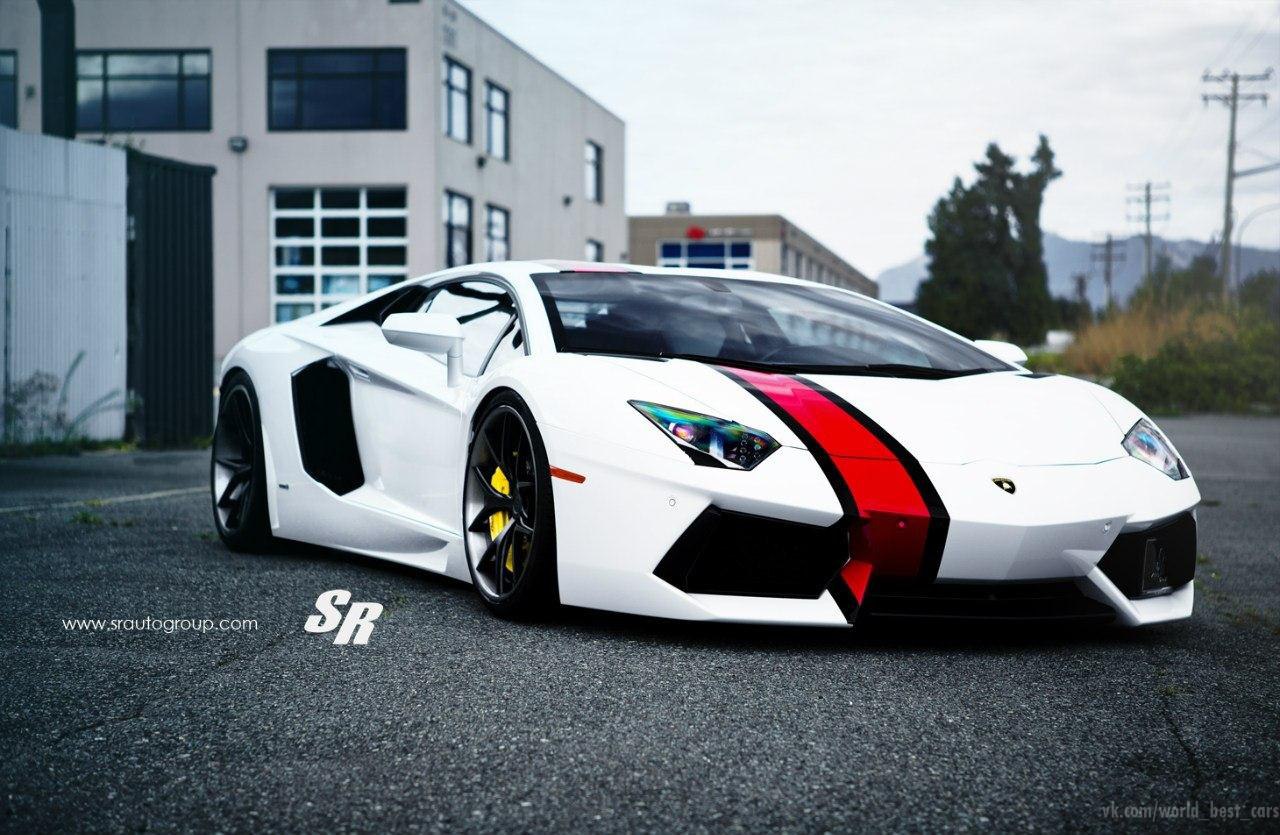 Lamborghini LP700 Aventador