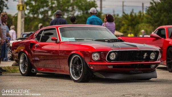 Ford Mustang Fastback 351, 1969.