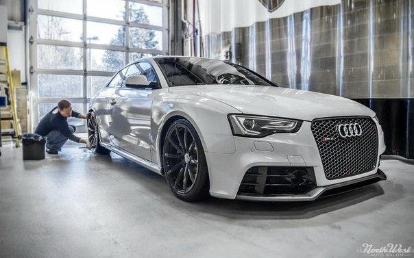 Audi RS5 - 6