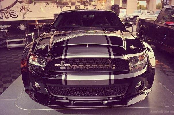 Ford Mustang Shelby GT500