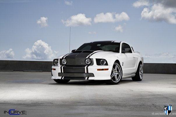 Ford Mustang Shelby. - 2