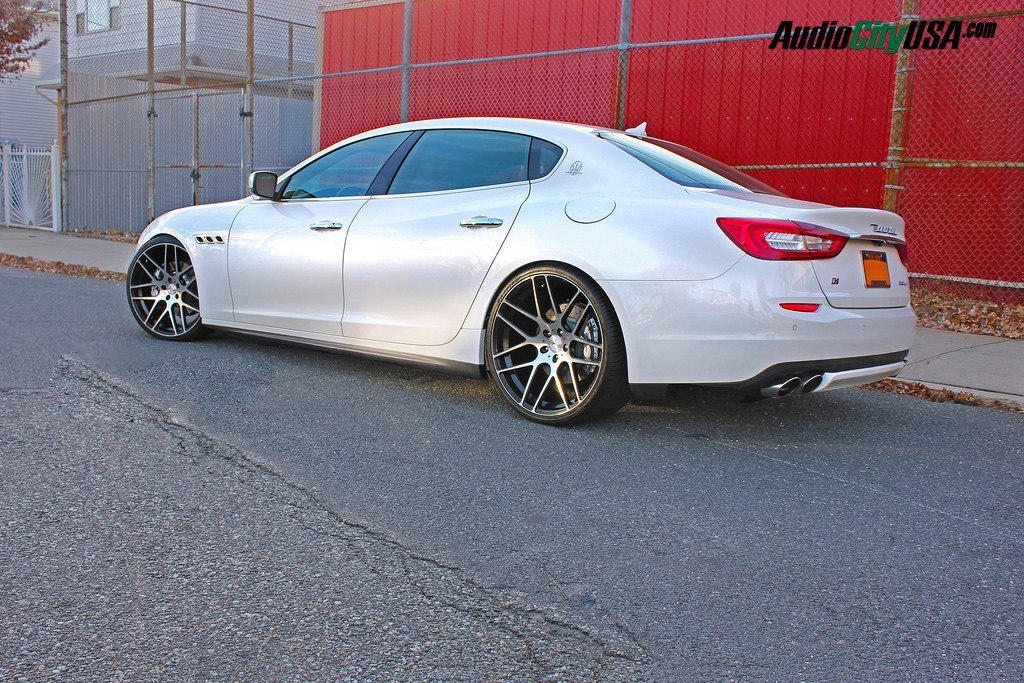 Maserati Quattroporte