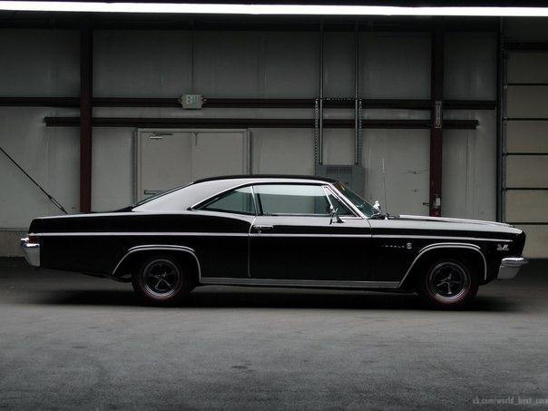 1966 Chevrolet Impala Hardtop - 5