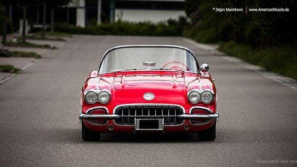 1960 Chevrolet Corvette - 5