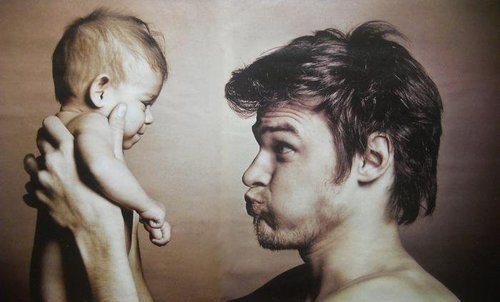 - Зачем ребенку два родителя? — А затем, что, пока мама психует, папа – нормальный, а когда уже и ...