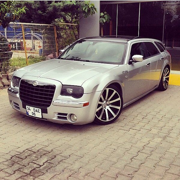 Chrysler 300C Touring