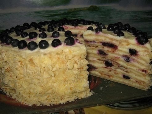 Вкусный тортик, подойдет как для особо торжественного случая, так и для простых посиделок с ...
