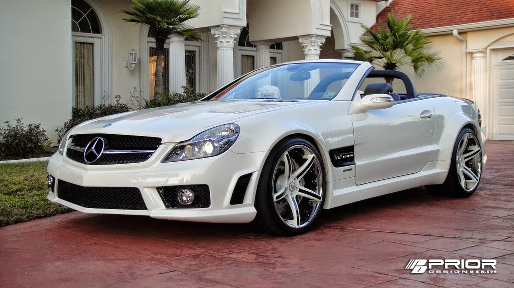 Mercedes SL 63 AMG White