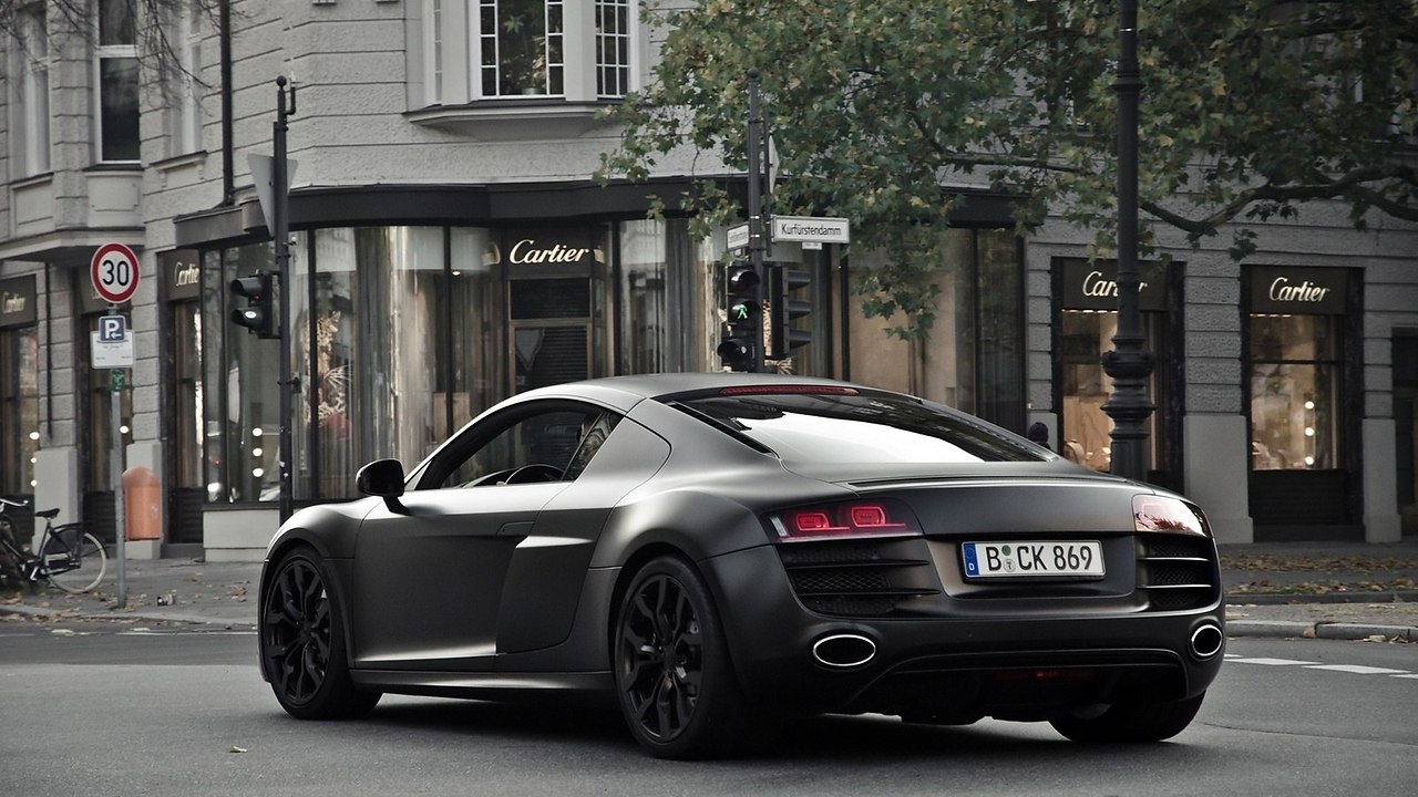 ...Audi r8 - 2