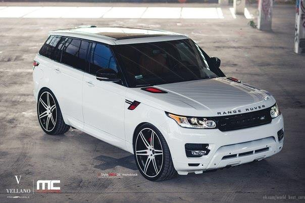 Range Rover Sport on Vellano Forged Wheels.