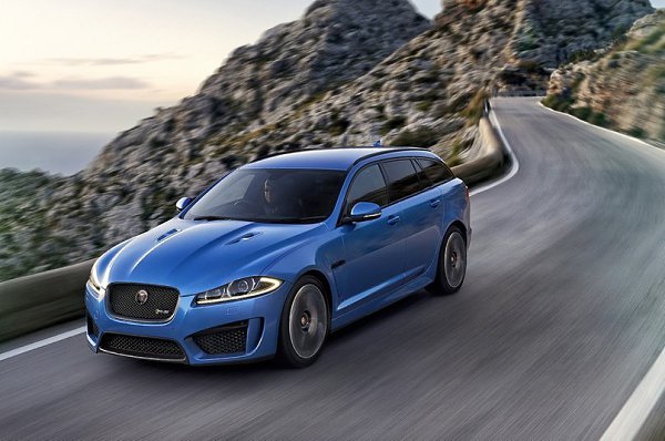 Jaguar XFR-S Sportbrake. Секси сарай? Да, есть такое - глаз не оторвать! К тому же, его V8 будет ... - 9