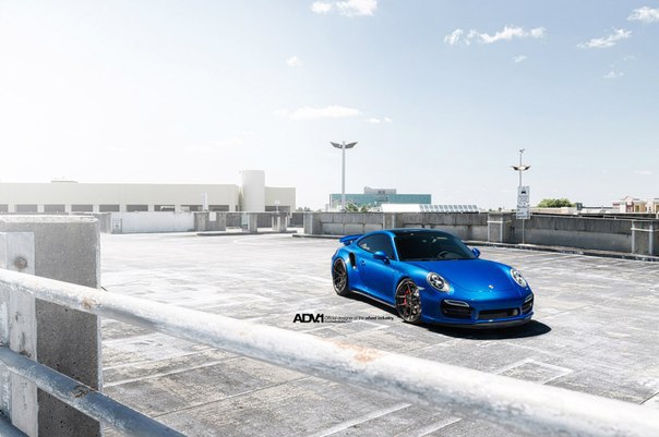 Porsche 911 Turbo (991).3.8L B6��������: 520 �.�.�������� ������: 660 ��������: ������������������ ... - 4