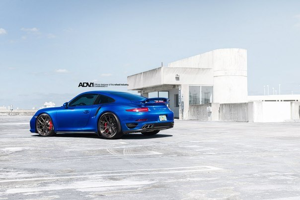 Porsche 911 Turbo (991).3.8L B6��������: 520 �.�.�������� ������: 660 ��������: ������������������ ... - 7