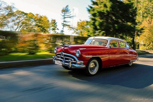 Hudson Hornet & Cadillac Fleetwood. - 5