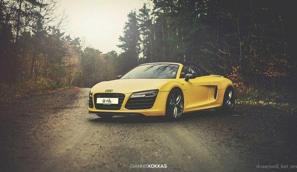 Audi R8 V10 Spyder.5.2L V10: 525 .. : 530 :  ... - 2