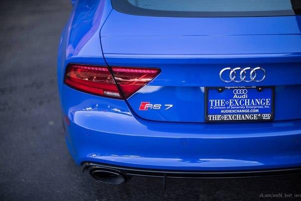 Audi RS7 Triplets: Nagoro Blue, Estoril Blue and Sepang Blue. - 2