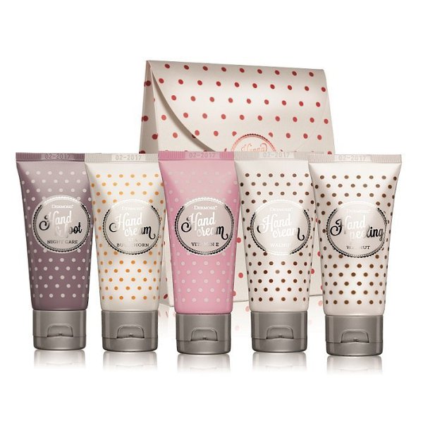 Новогодние наборы финской косметики Dermosil! http://www.dermosil.ru/ru/products/series/christmaskit