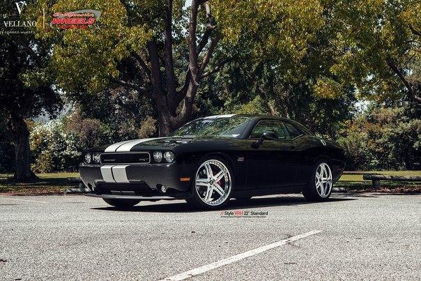 Dodge Challenger SRT8 on Vellano Wheels. - 3